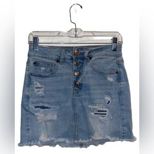 AMERICAN EAGLE OUTFITTERS SUPER STRETCH X MINI DENIM SKIRT SIZE 2